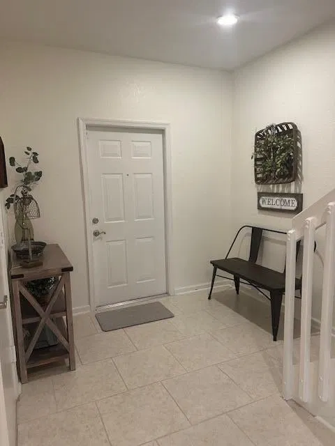 Residence photo 3