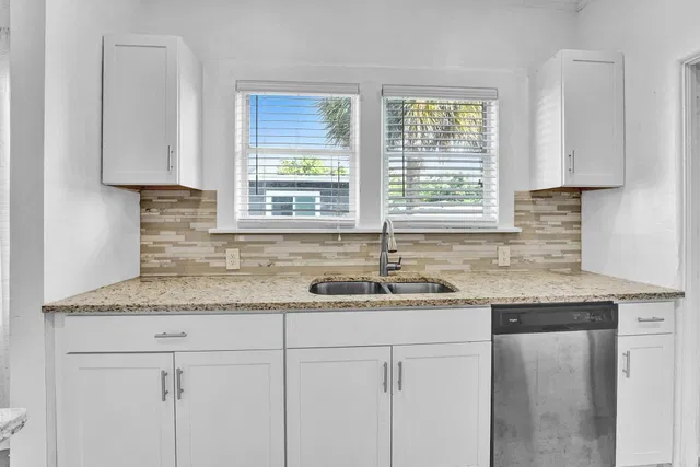 West Palm Beach Residence photo 12