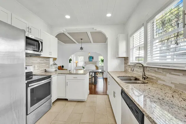 West Palm Beach Residence photo 14