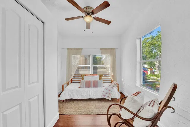 West Palm Beach Residence photo 26