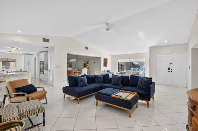 Residence photo 13