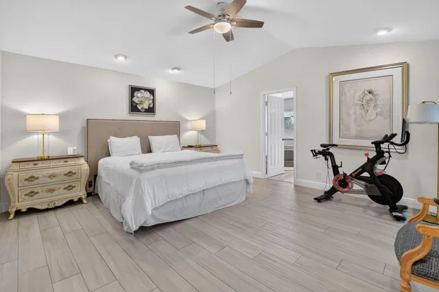 Residence photo 29