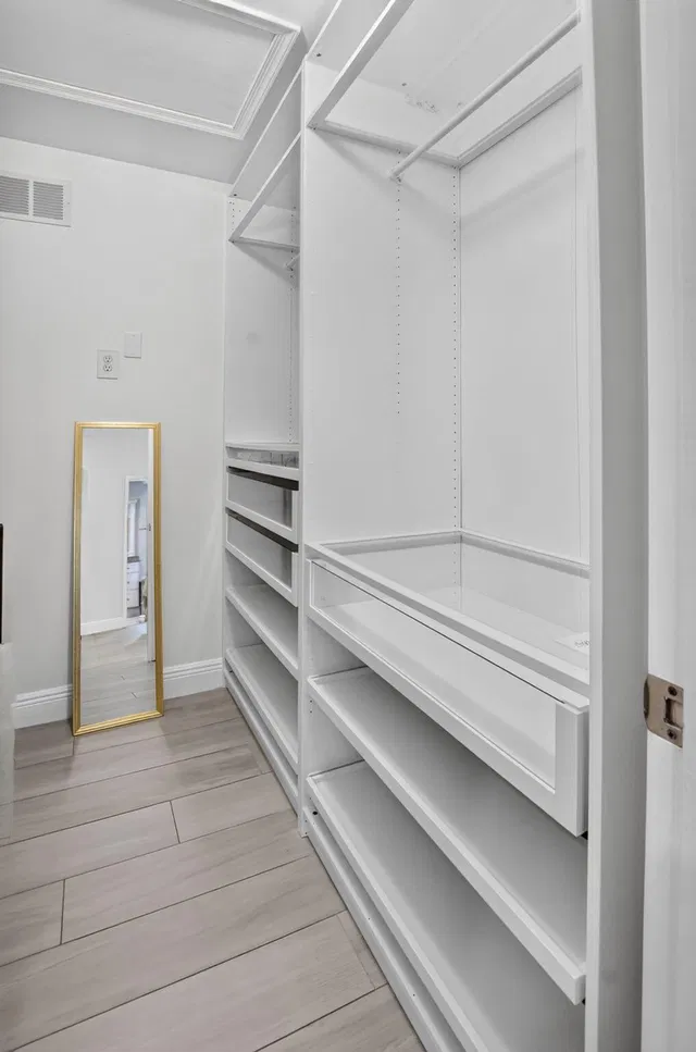 Residence photo 32