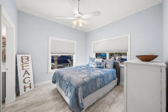 Residence photo 43