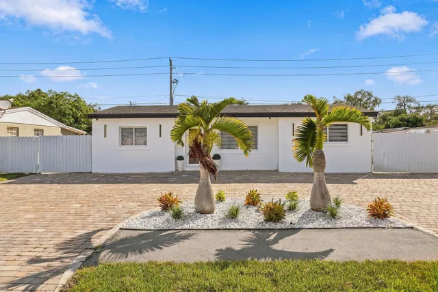 Residence photo 3