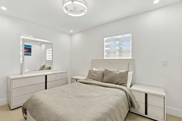 Residence photo 16