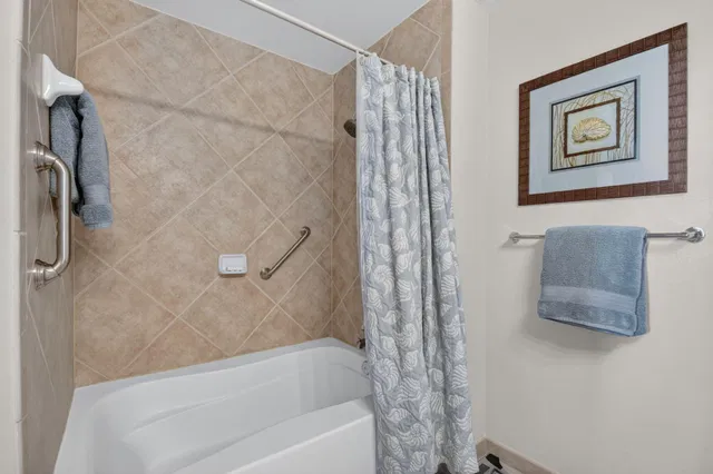 Unit 1604 photo 26