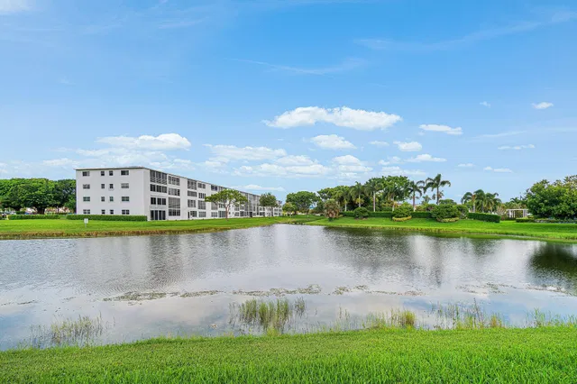 Residence photo 41