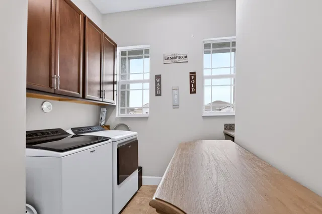 Residence photo 26