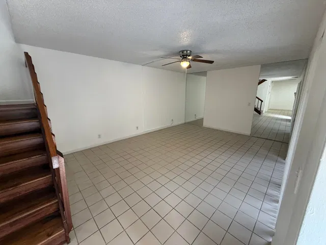 Residence photo 5