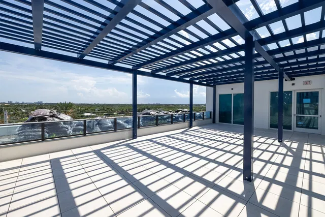 Caretta Juno Beach Unit B106 photo 8