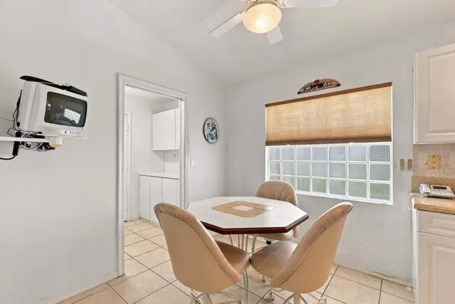 Residence photo 21