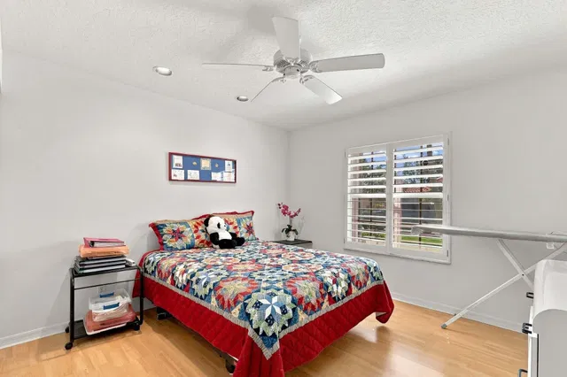 Residence photo 39