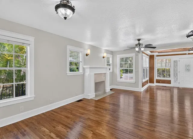 Grandview Heights Residence photo 9