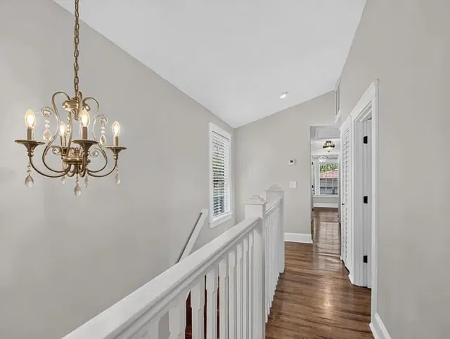 Grandview Heights Residence photo 26