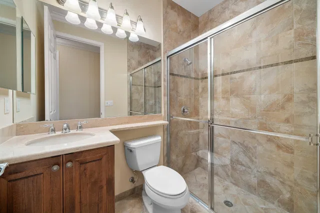 Residence photo 61