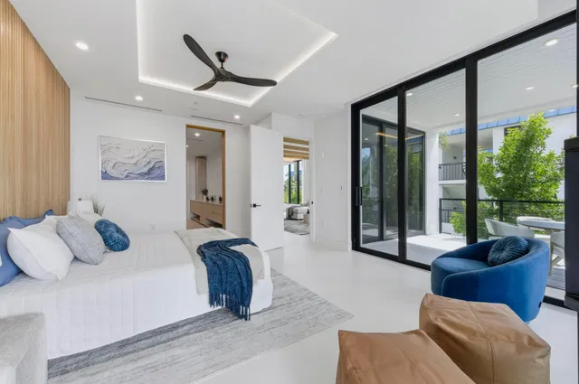 Palm Beach Shores Unit 201 photo 20