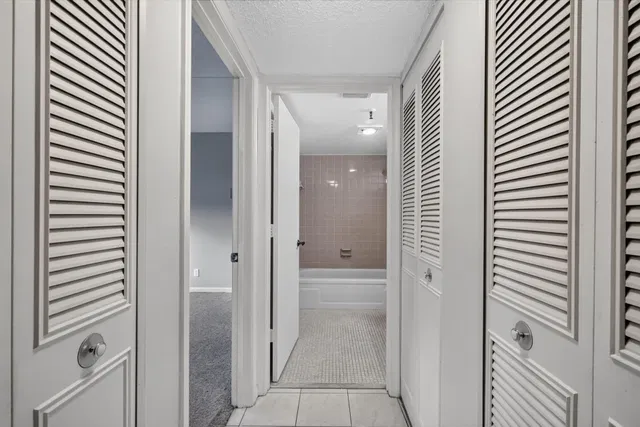 Unit 109 photo 15