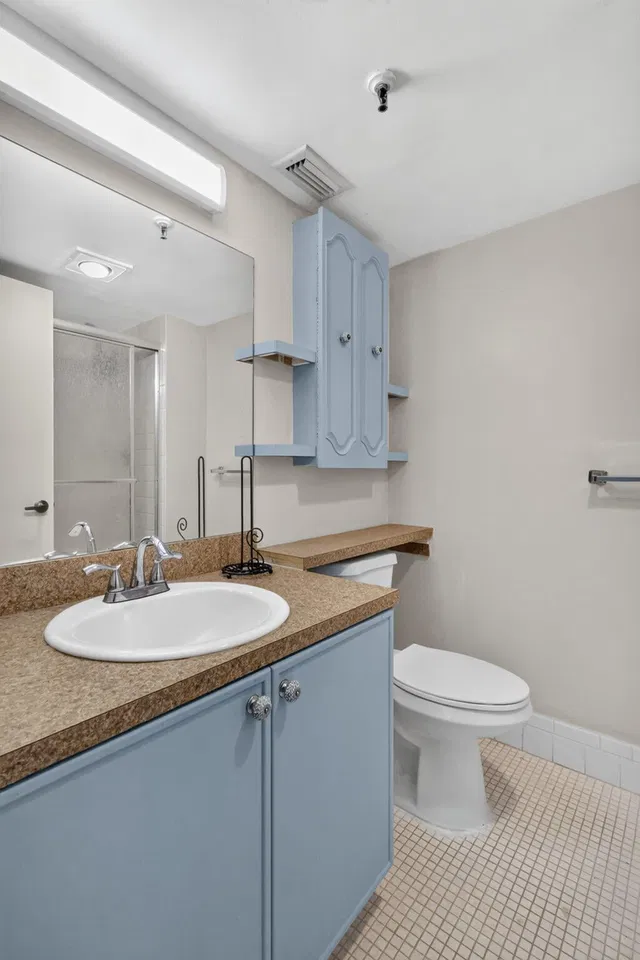 Unit 109 photo 35