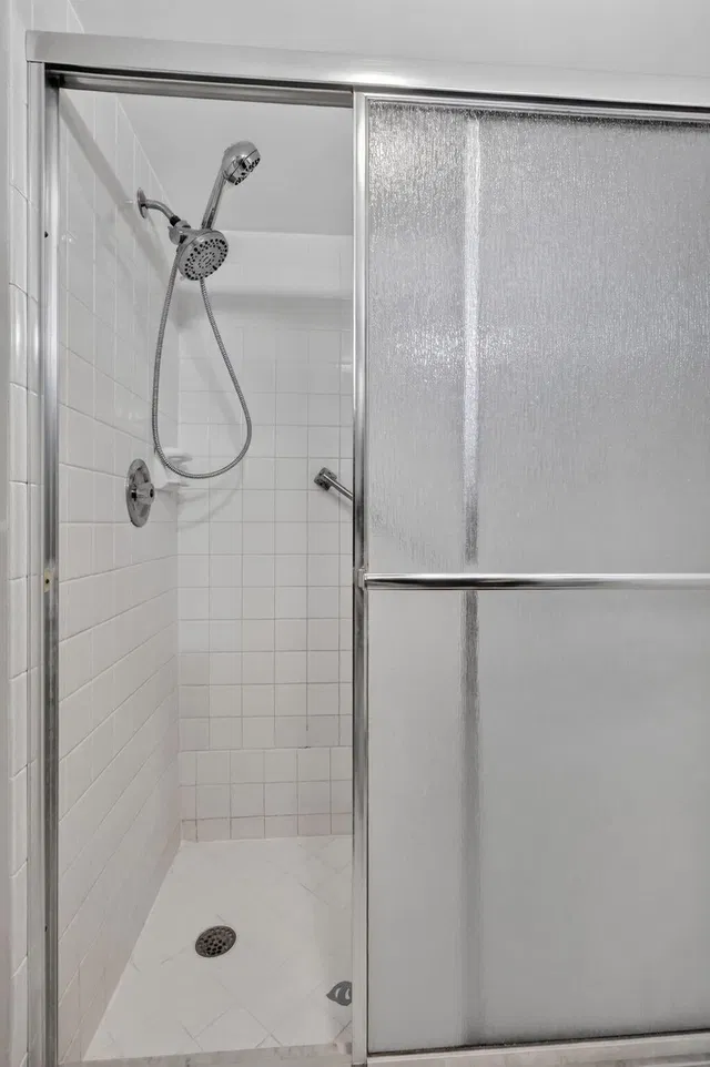 Unit 109 photo 36