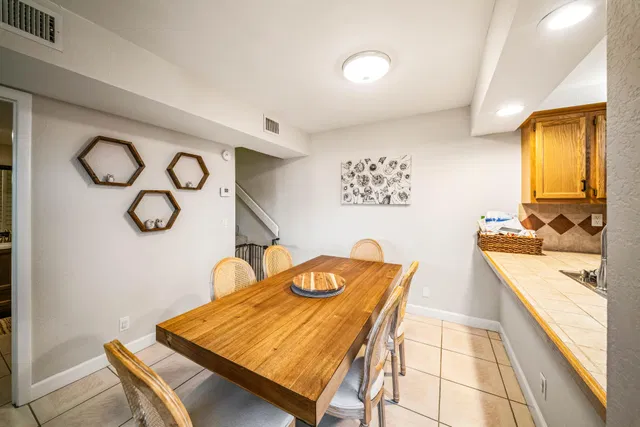  Residence photo 21