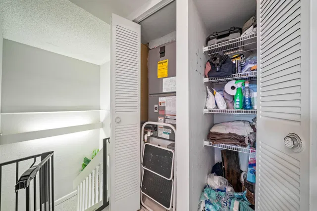  Residence photo 33