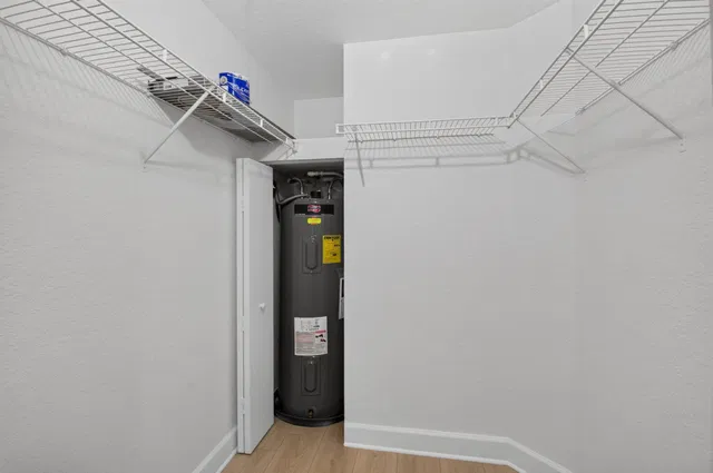  Unit 4214 photo 20