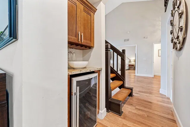  Residence photo 26