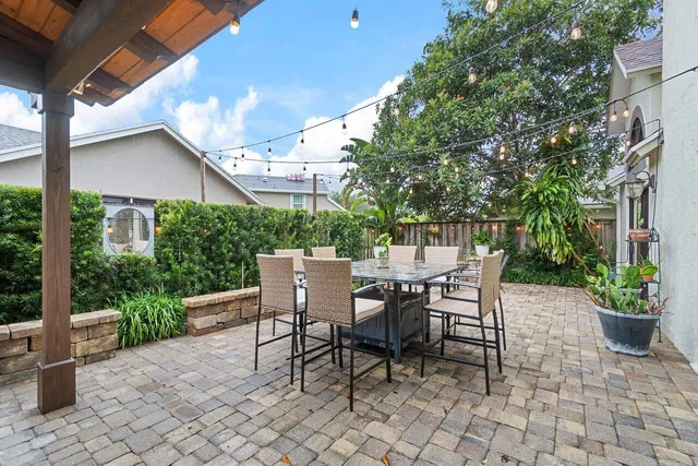  Residence photo 36