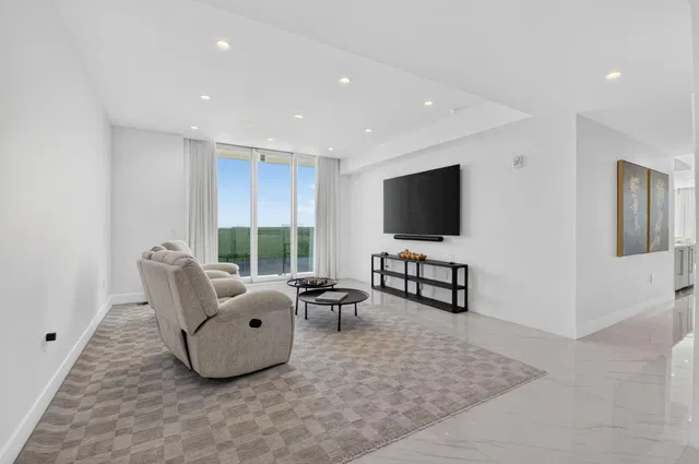 Royal Palm Residences Boca Raton Unit 601 photo 35
