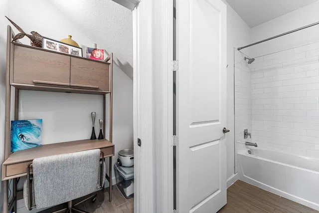  Residence photo 21