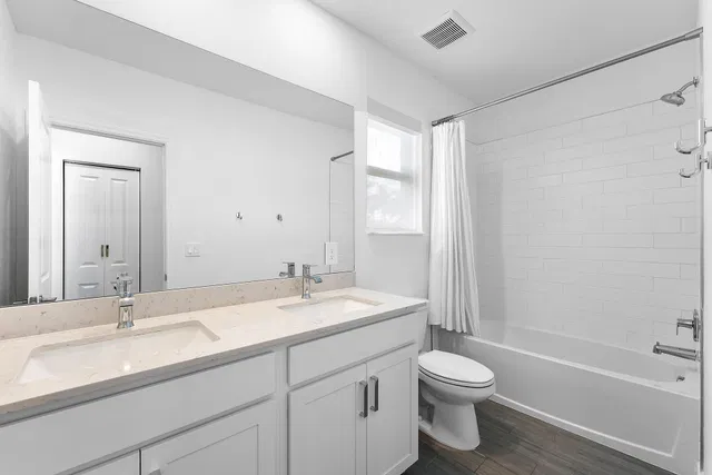  Residence photo 34