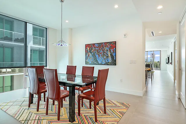  Residence photo 15