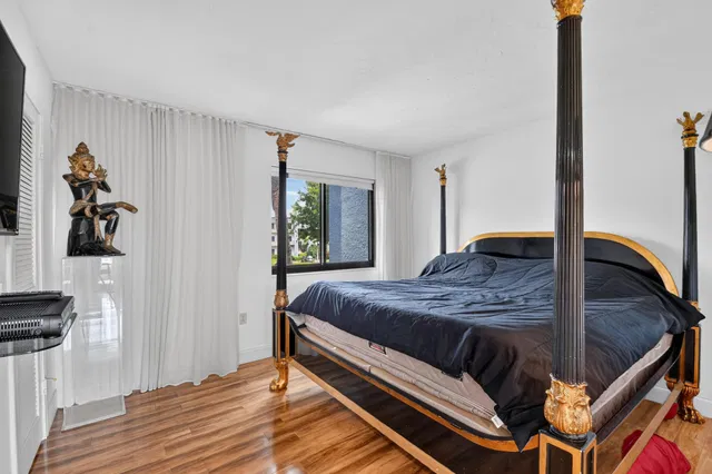 Residence photo 53