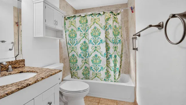 Residence photo 14