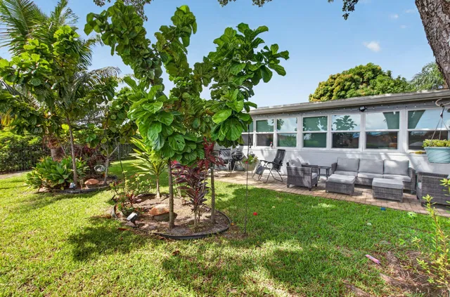 Residence photo 31