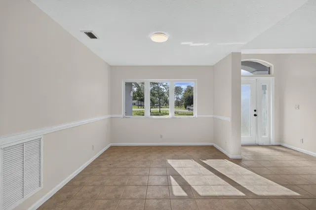 Residence photo 10