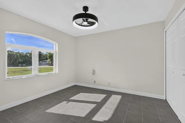 Residence photo 41