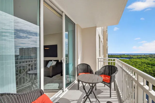  Residence photo 19