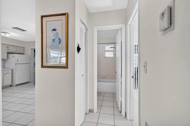 Residence photo 22