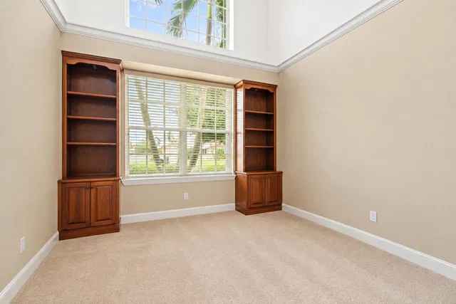 Residence photo 14