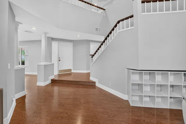 Residence photo 3