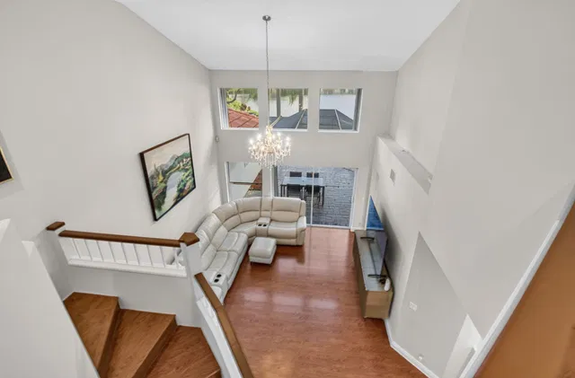 Residence photo 25