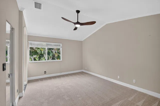  Residence photo 22