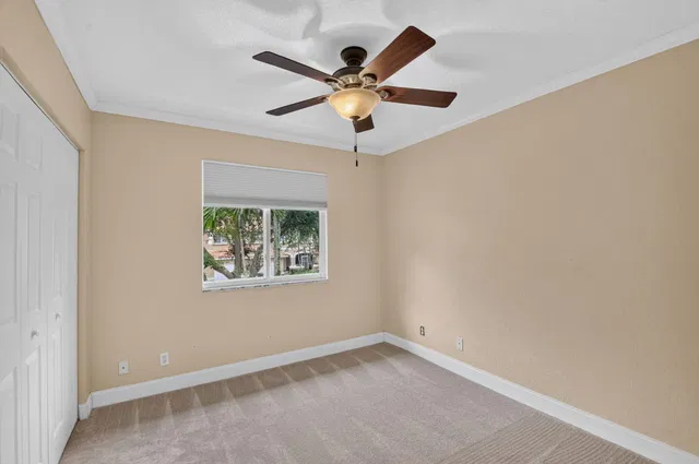  Residence photo 29