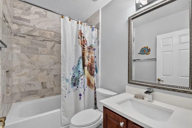  Residence photo 32