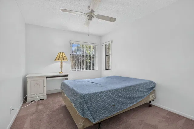  Residence photo 13
