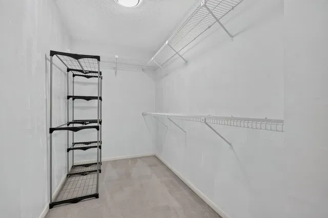  Residence photo 34