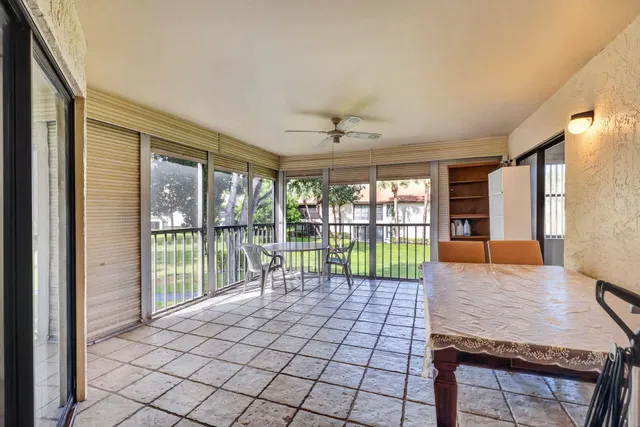  Residence photo 38