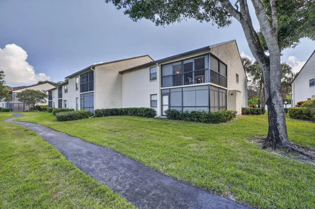 Residence photo 47